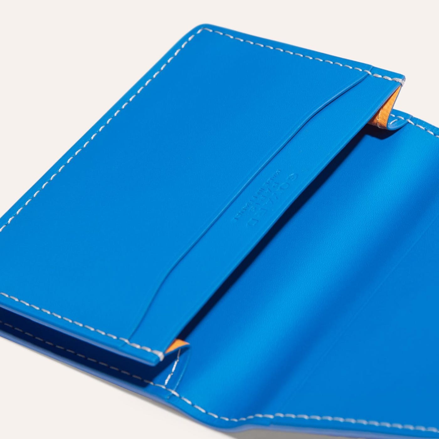 Malesherbes Card Wallet - Image 3